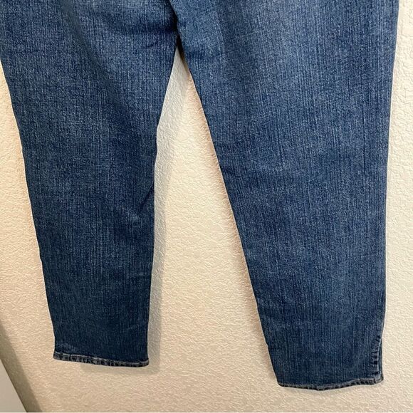 Signature by Levis Strauss Athletic Medium Wash Jeans Mens Size 29X30 - Picture 6 of 11